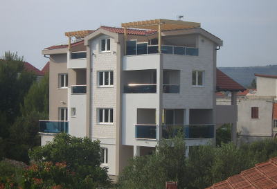 Balkonska inox ograda sa pleksiglasom